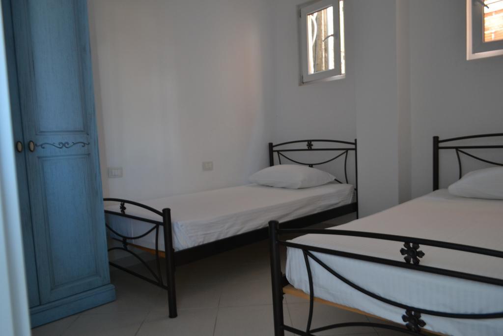 Vila 15 Bougainville Sarandë Exterior foto